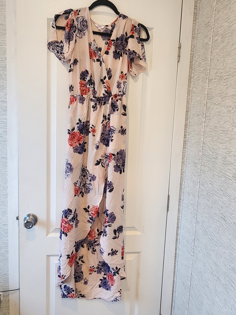 Candie's Cream Floral Maxi Dress with Purple and Coral Roses S Euc